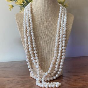 Elegant Cream Freshwater Pearl Necklace